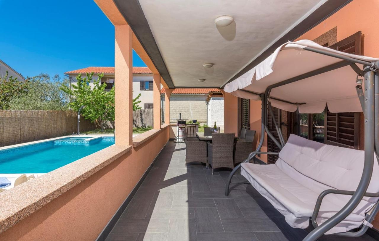 Emanuela With Private Pool Apartamento Loborika Exterior foto